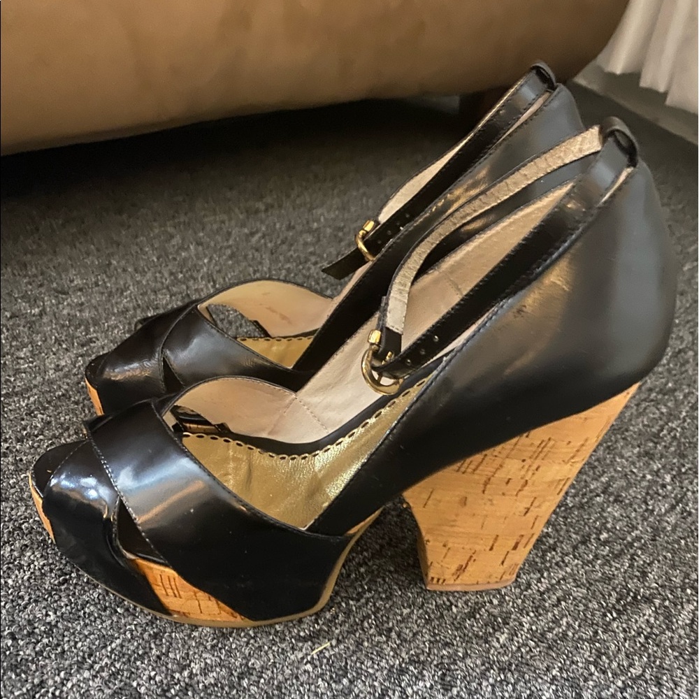 BeBe size 8 shoes